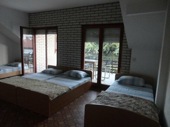 Aleksandra Guest House - Photo5