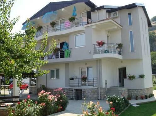 Apartments Bashoski - Photo2