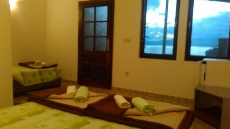 Blue Bay Guest House - Photo5