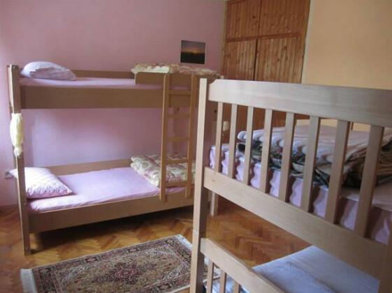 Ikar Hut Hostel - Photo3