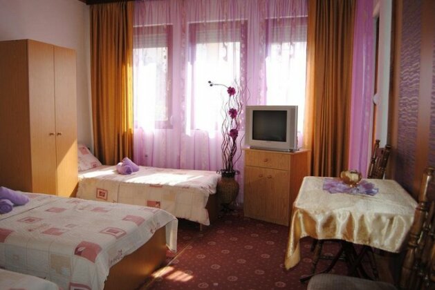 Joleski Accommodation - Photo4