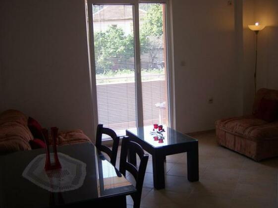 Kire Apartments - Photo5