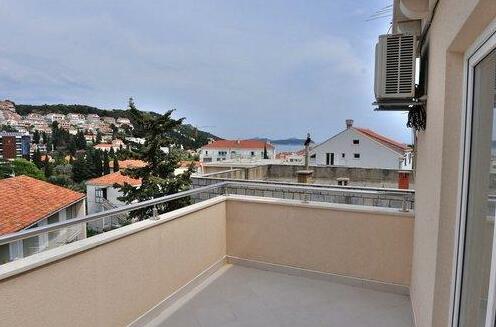 Nikola Apartments - Photo3