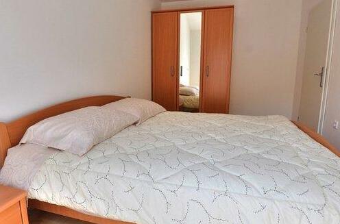 Nikola Apartments - Photo4