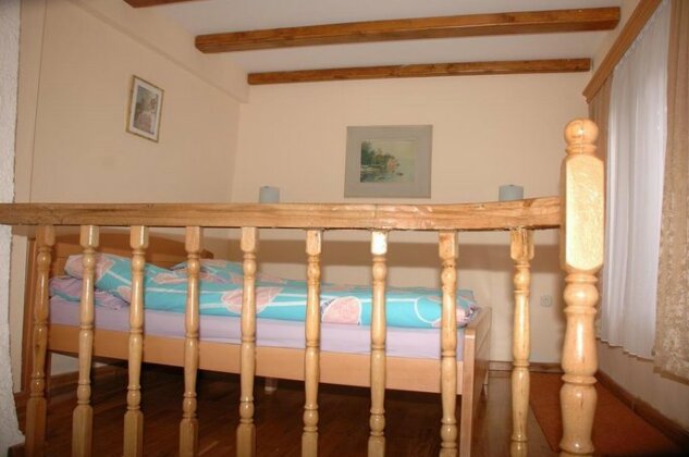 St Varvara Apartments - Photo4
