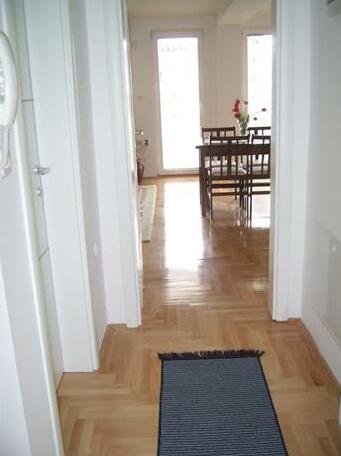 Tedi & Kiki Apartment - Photo2