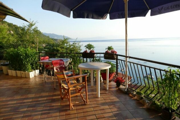 Villa Elena Ohrid - Photo4