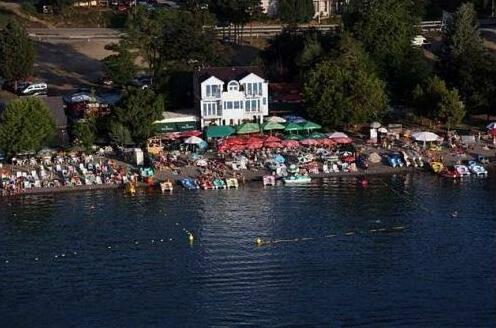 Villa Swiss Ohrid - Photo3