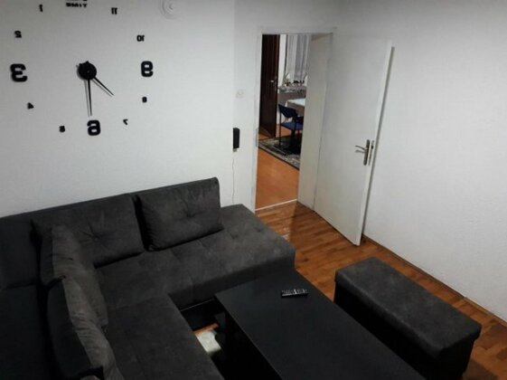 Iliovski Inn - Photo3