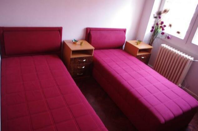 Feng Shui Deluxe Apartmant - Photo3