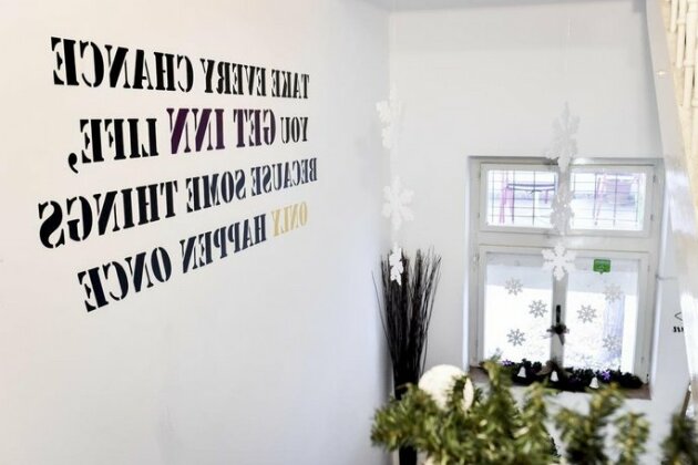Get Inn Skopje Hostel - Photo3