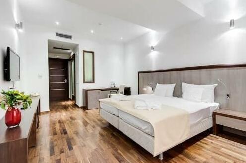 Hotel City 5 - Photo2