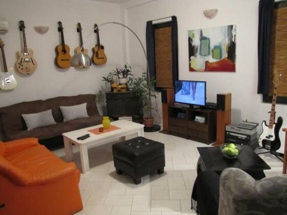 Viki's Romantic House - Photo3