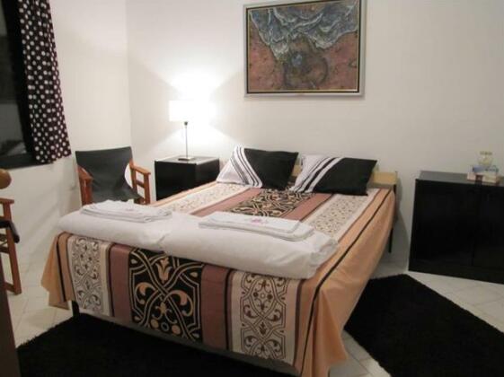 Viki's Romantic House - Photo4