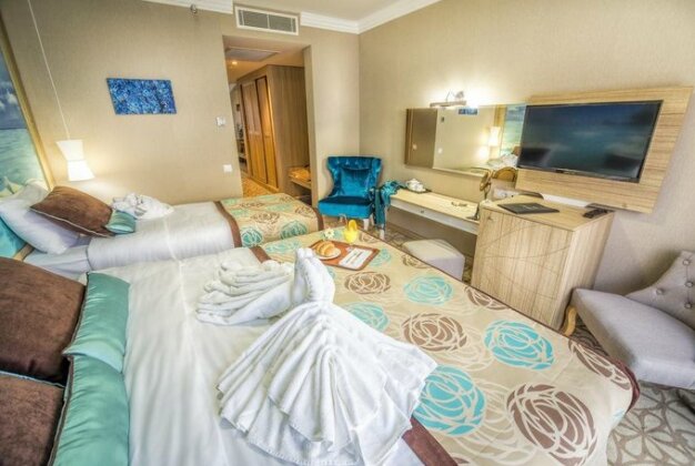 Hotel Izgrev Spa & Aquapark - Photo4