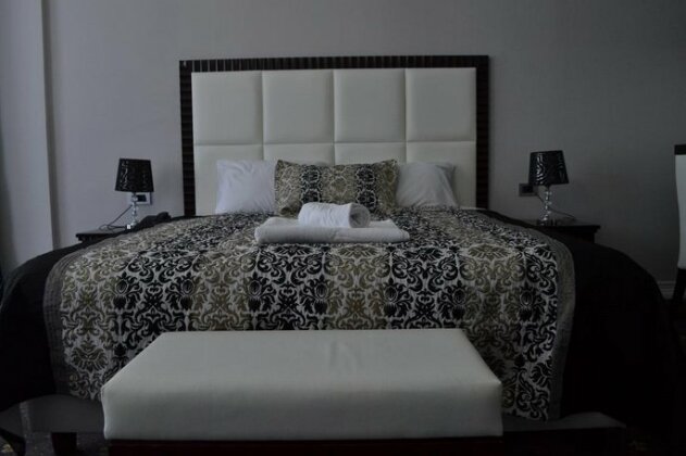Hotel Emi - Photo4