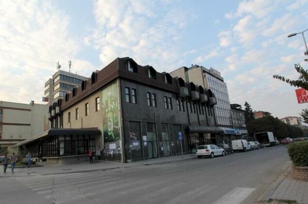 Hotel Lirak - Photo2