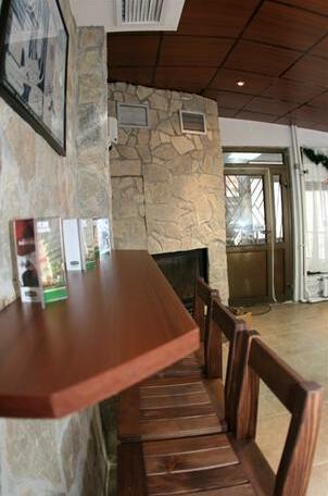Snow Patrol Lodge - Photo5
