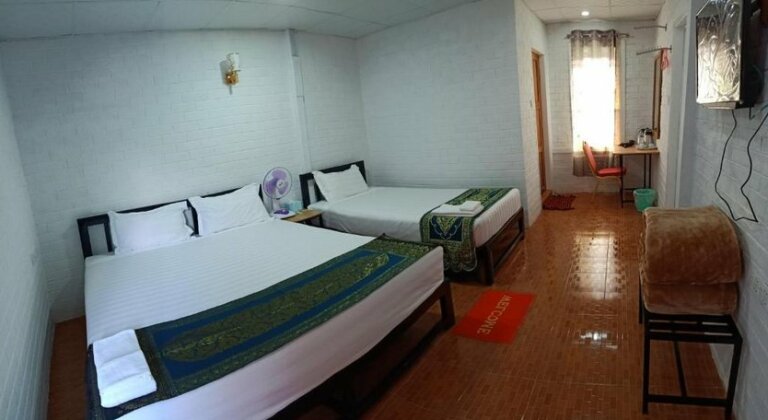 Full Moon Guesthouse Kalaw - Photo3