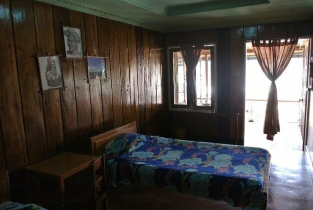 Golden Lily Guest House - Photo3