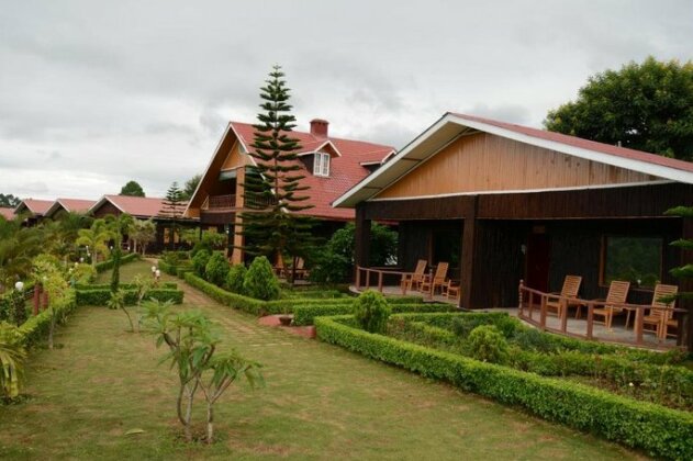 Hill Top Villa Hotel - Photo5