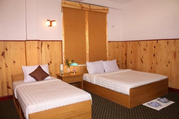 Honey Pine Hotel - Photo4