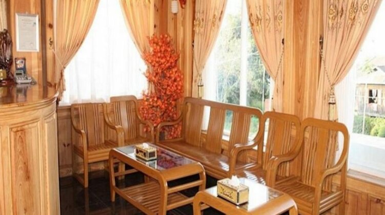 Honey Pine Hotel - Photo5