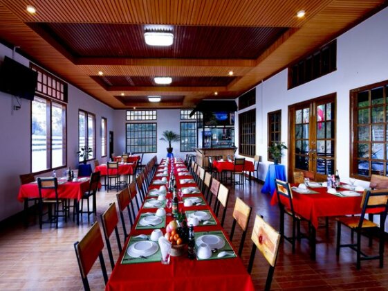 Pine Land Oasis Hotel - Photo4