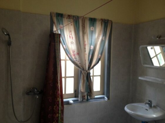 Richard's Inn - Photo4