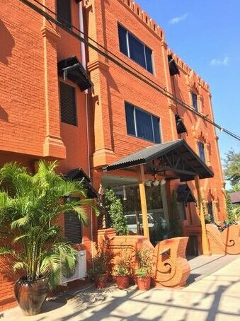 Bagan Beauty Land Hotel