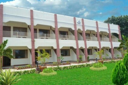 Diamond Popa Hotel