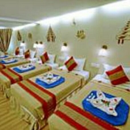 Ingyin Dormitory - Photo5