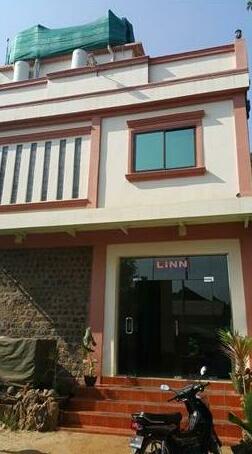 Linn Guest House - Burmese Only