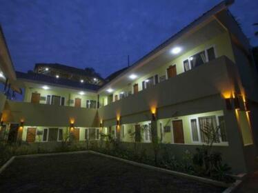 New Wave 1 Guesthouse