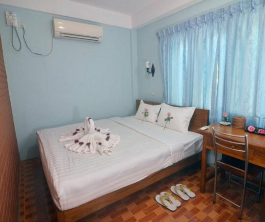 Royal Rose Motel - Photo4