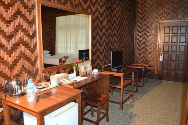 Ruby True Hotel - Photo5