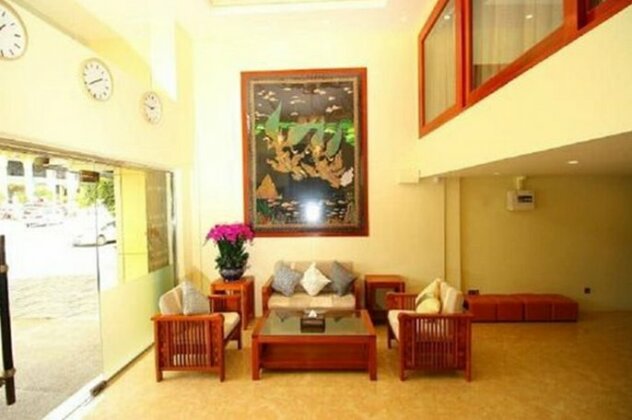 Diamonds Inn - Photo4