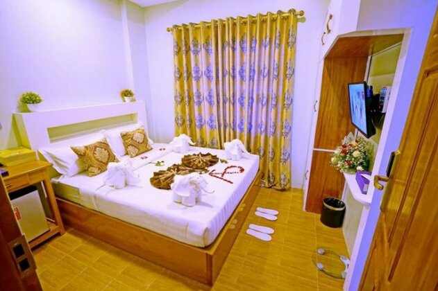 Hotel Aurora Mandalay - Photo5