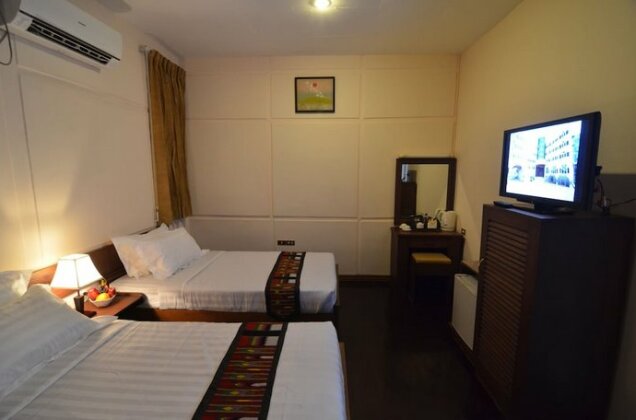 Kyi Tin Hotel - Photo2