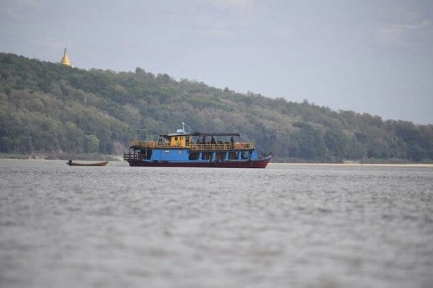 Living Irrawaddy Dolphin Project