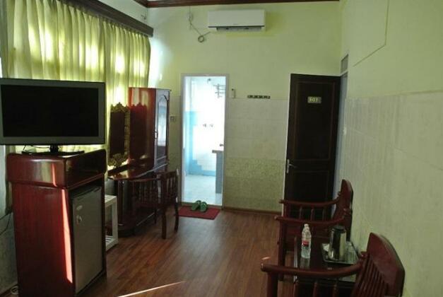 Palace Hotel Mandalay - Photo4