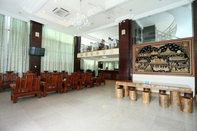 Royal Power Hotel - Photo2