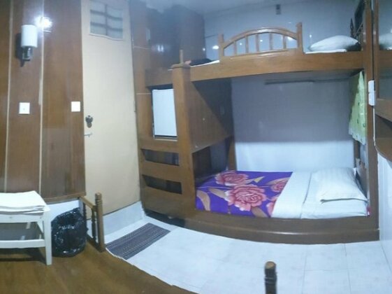 Shwe war Guesthouse - Photo3
