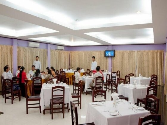 Hotel Zwekabin - Photo3