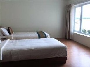 Ngwe Moe Hotel - Photo3