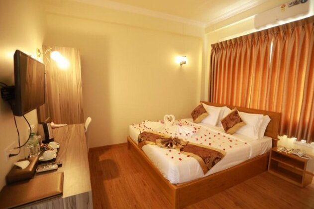 Modern Hotel Mergui - Photo4