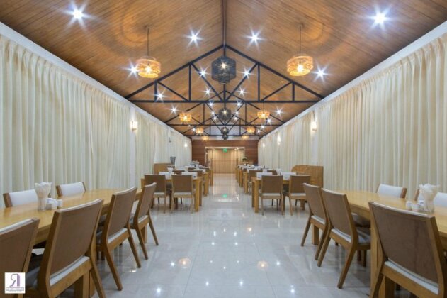 Regent Hotel Mergui - Photo5