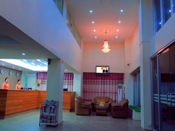 King & Queen Hotel - Photo2