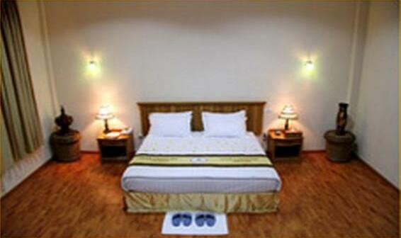 Hotel Golden Land - Photo3