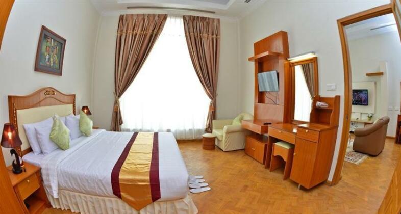 Nwe Tha Ki Hotel - Photo2